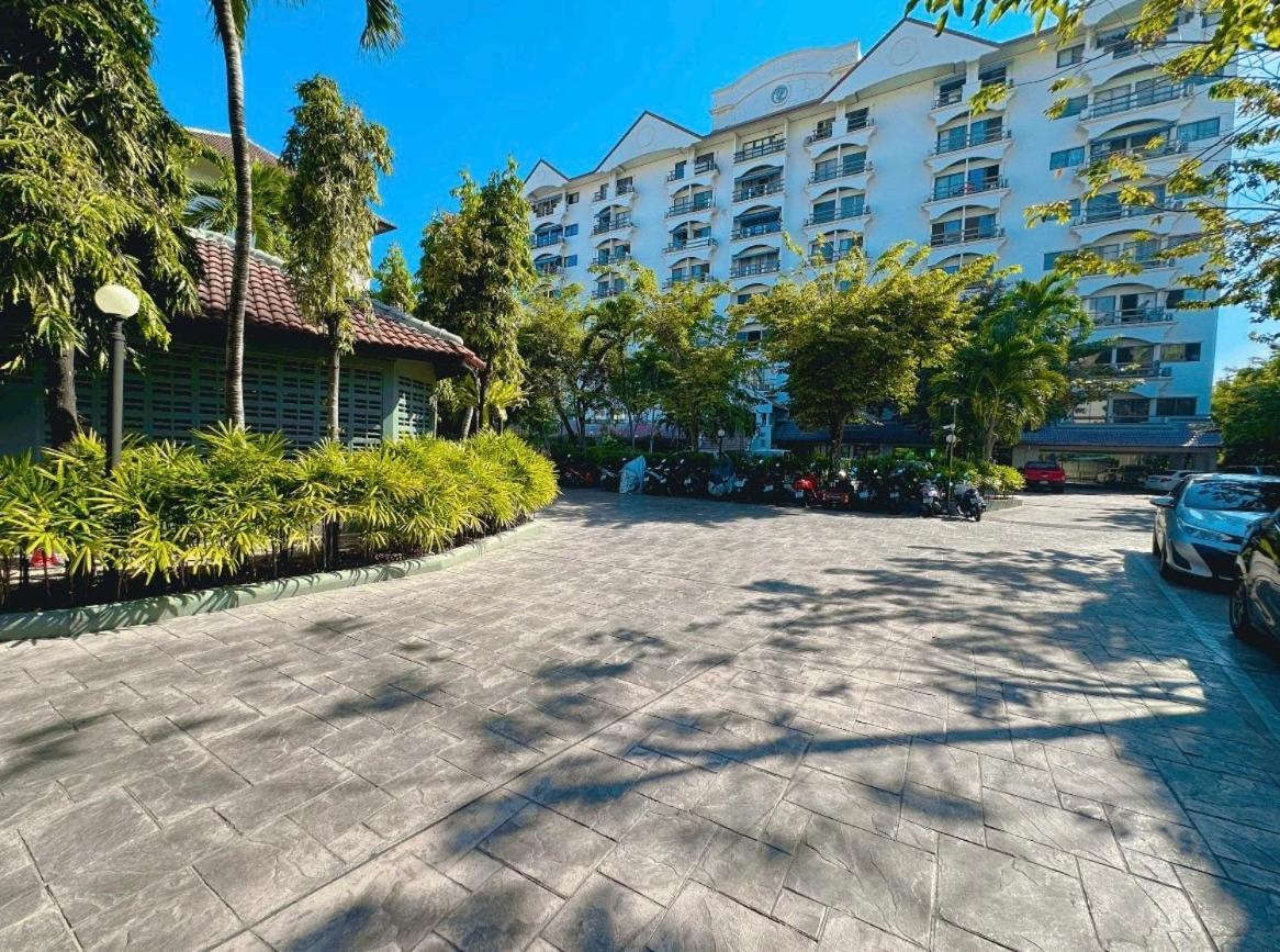 Studio Apartment Diana Estate Condominium Pattaya Extérieur photo